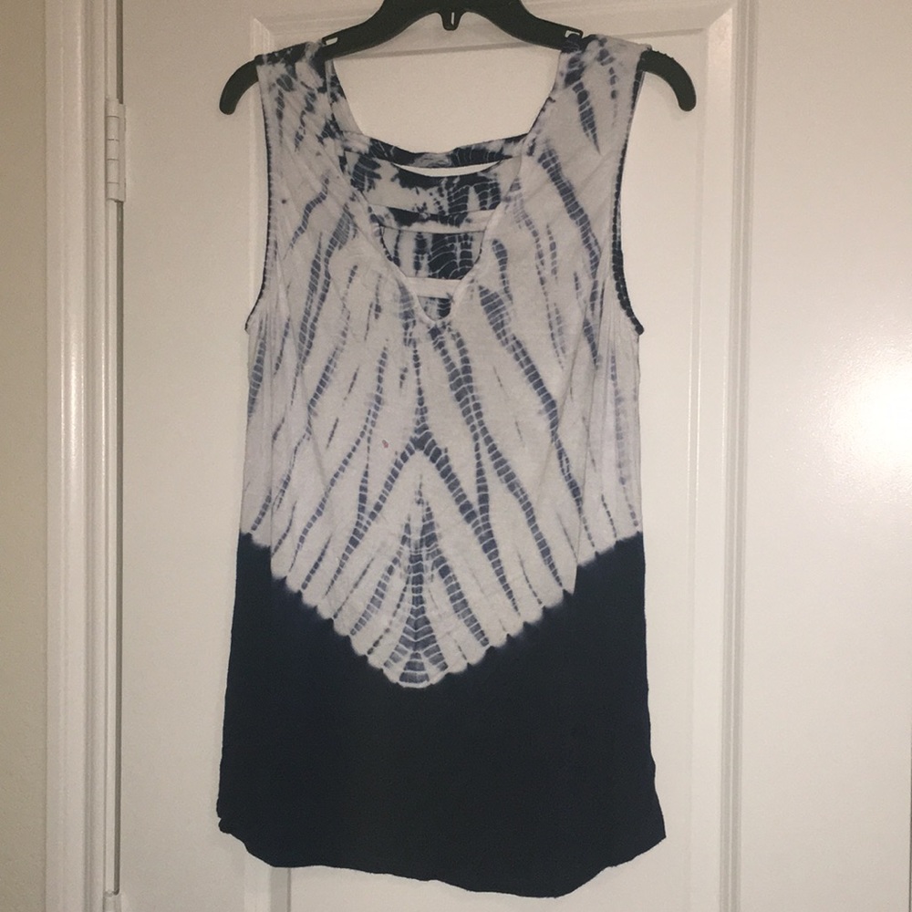 Tye-dye Tank 🌊☀️ - Picture 3 of 5